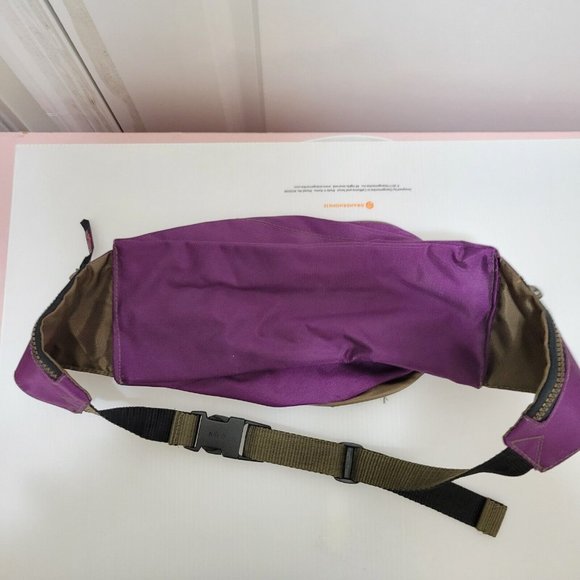 High Sierra Waist Pack Fanny Pack Bag Hiking Casual Purple Adjustable - Picture 4 of 6
